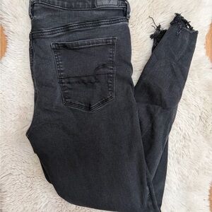 American Eagle Outfitters Black Cropped Jeans